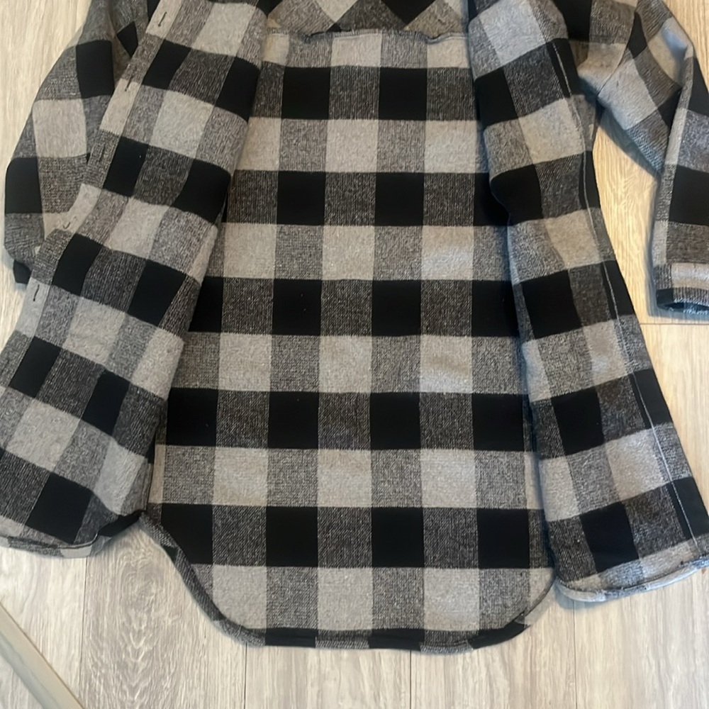 Long Shacket - Picture 7 of 12
